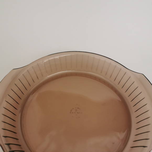 Vintage Martinex Pie Plate - Picture 2 of 3